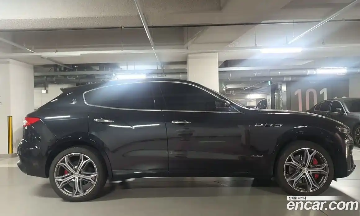 Maserati Levante 2020 3.0 гидро в Москве № 255977, фото 7