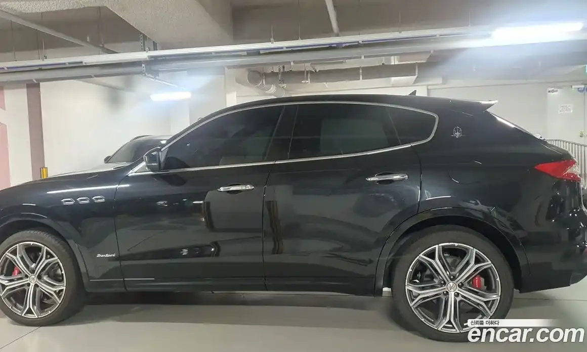 Maserati Levante 2020 3.0 гидро в Москве № 255977, фото 8