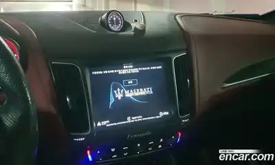 Maserati Levante 2020 3.0 гидро в Москве № 255977, миниатюра 10