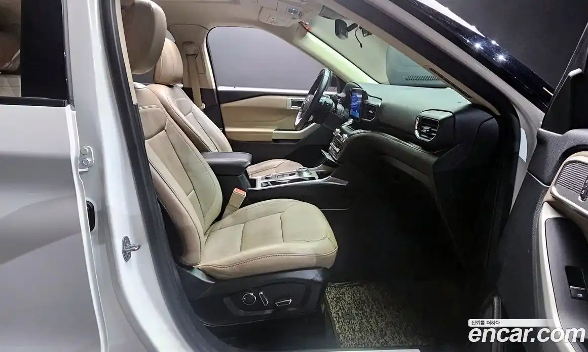 Ford Explorer 2020 2.3 гидро в Москве № 273403, фото 11