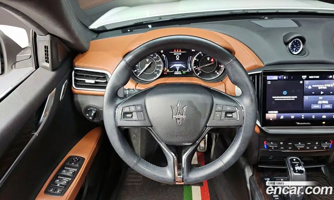 Maserati Ghibli 2022 2.0 гидро в Москве № 282837, фото 13