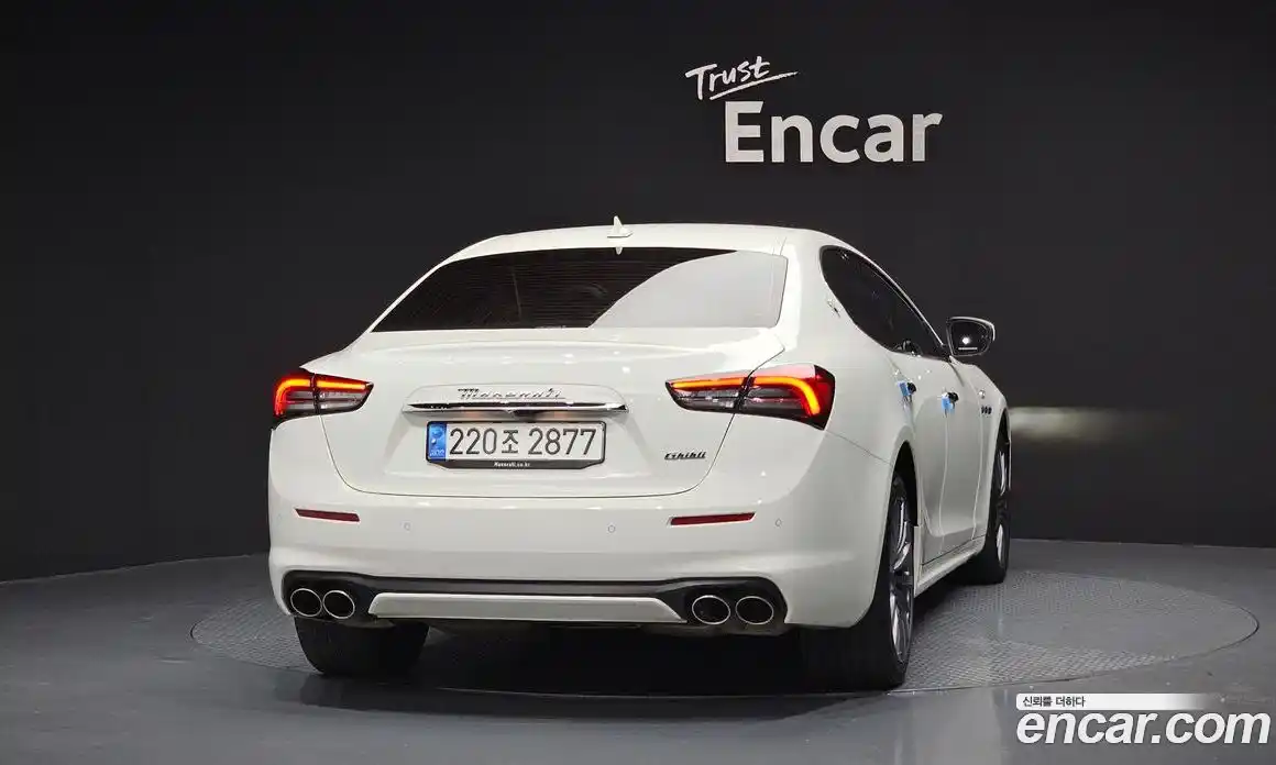 Maserati Ghibli 2022 2.0 гидро в Москве № 282837, фото 4