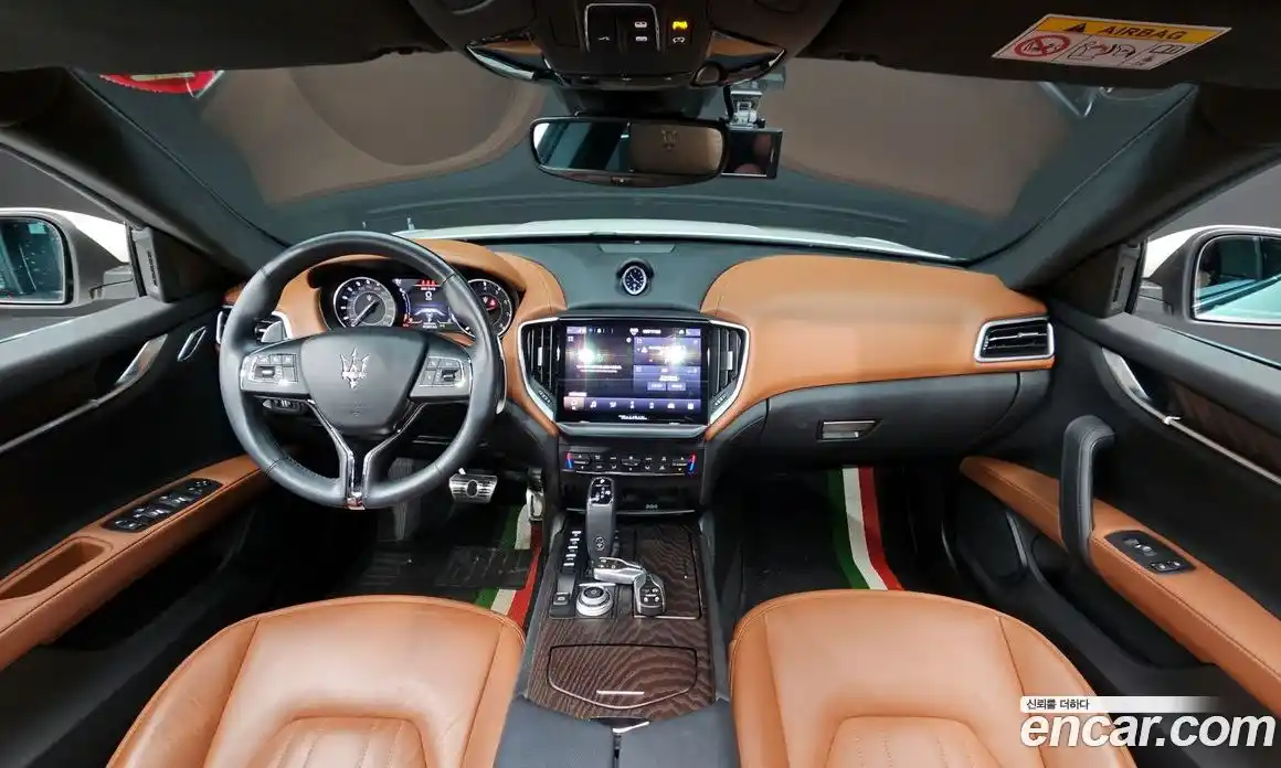 Maserati Ghibli 2022 2.0 гидро в Москве № 282837, фото 7