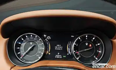 Maserati Ghibli 2022 2.0 гидро в Москве № 282837, миниатюра 8