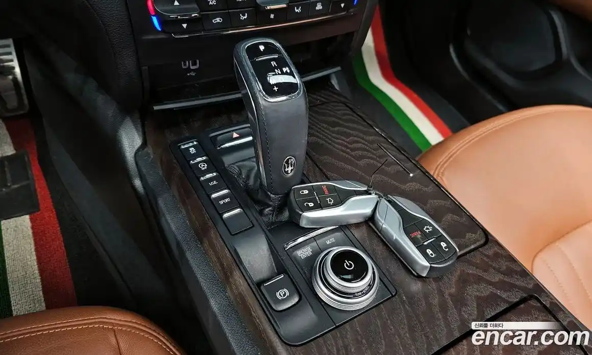 Maserati Ghibli 2022 2.0 гидро в Москве № 282837, фото 9