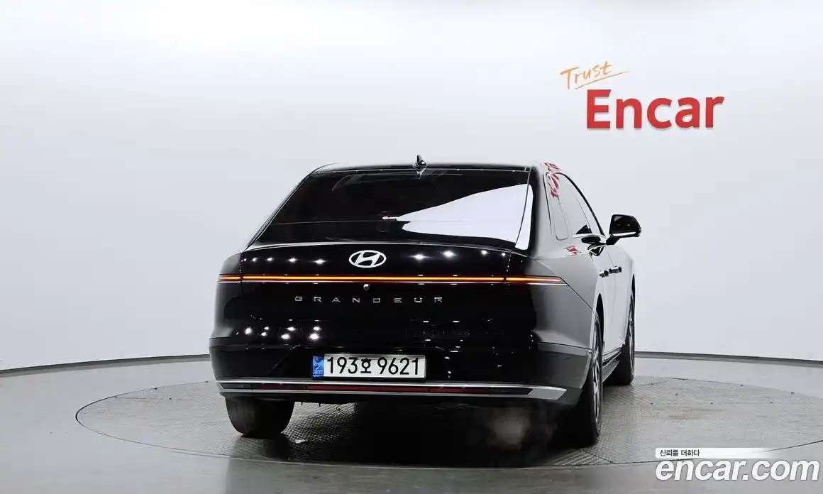 Hyundai Grandeur 2023 3.5 гидро в Москве № 42559, фото 3