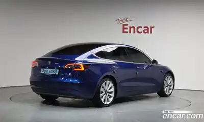 Tesla Model 3, 2020