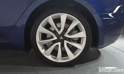 Tesla Model 3 2020 0.2 гидро в Москве № 825462, миниатюра 4