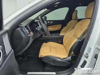 Volvo XC60 2023 2.0 гидро в Москве № 1003111, миниатюра 10