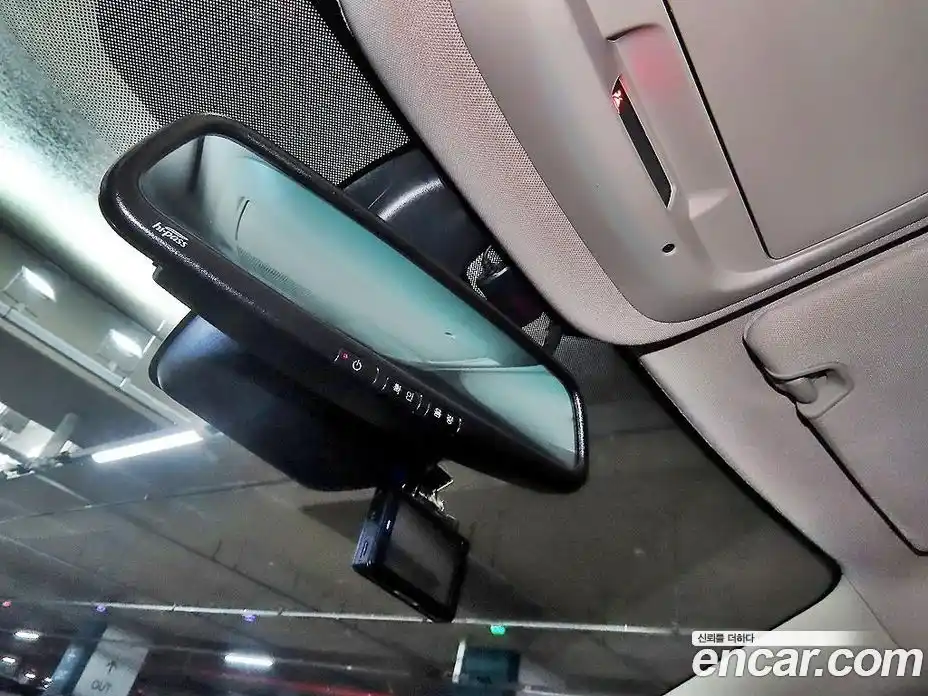 Renault QM6 2017 2.0 гидро в Москве № 1191786, фото 16