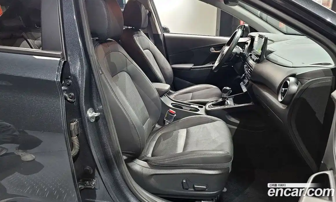 Hyundai Kona 2021 1.6 гидро в Москве № 125074, фото 10