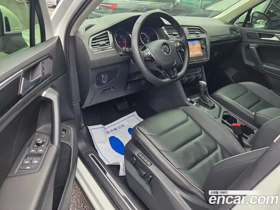 Volkswagen Tiguan 2020 2.0 гидро в Москве № 1405635, фото 10