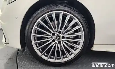 Mercedes-Benz C-Class 2022 2.0 гидро в Москве № 141681, миниатюра 4