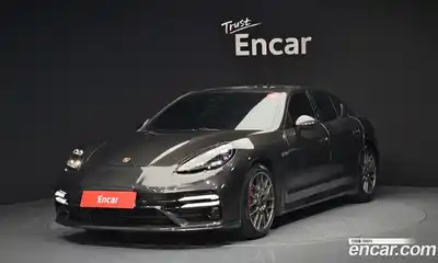 Porsche Panamera, 2012