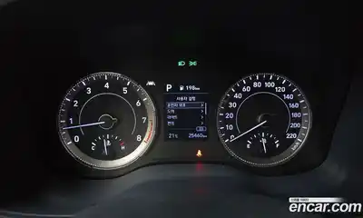 Hyundai Venue 2020 1.6 гидро в Москве № 1537211, миниатюра 8