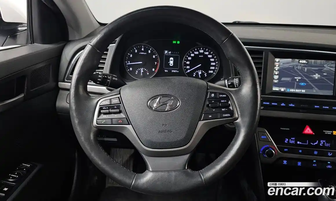 Hyundai Avante 2016 1.6 гидро в Москве № 1537516, фото 12