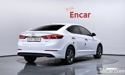 Hyundai Avante 2016 1.6 гидро в Москве № 1537516, миниатюра 2