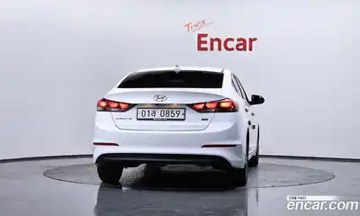 Hyundai Avante 2016 1.6 гидро в Москве № 1537516, миниатюра 4