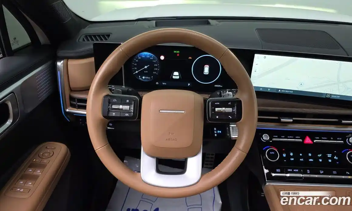 Hyundai Santa Fe 2023 2.5 гидро в Москве № 1537594, фото 13