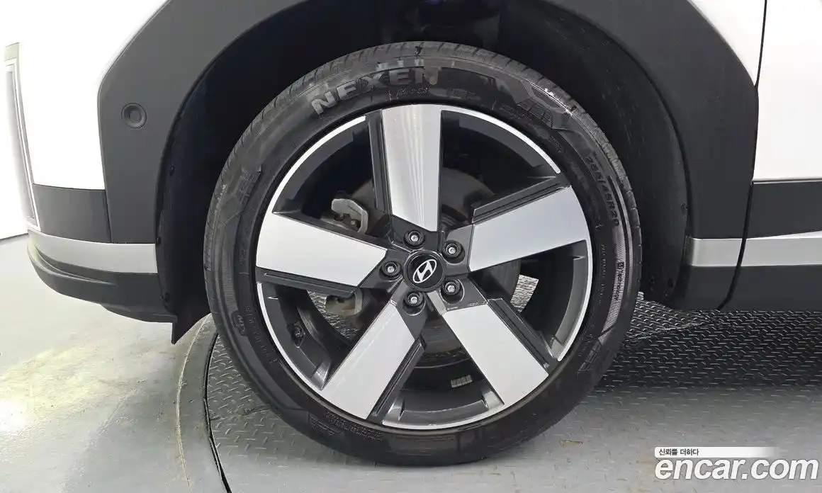 Hyundai Santa Fe 2023 2.5 гидро в Москве № 1537594, фото 5