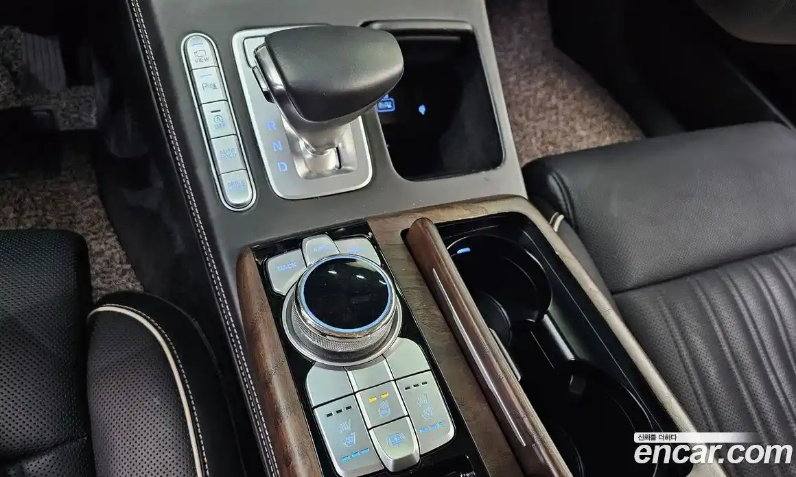 Genesis G90 2020 3.8 гидро в Москве № 1539249, фото 9