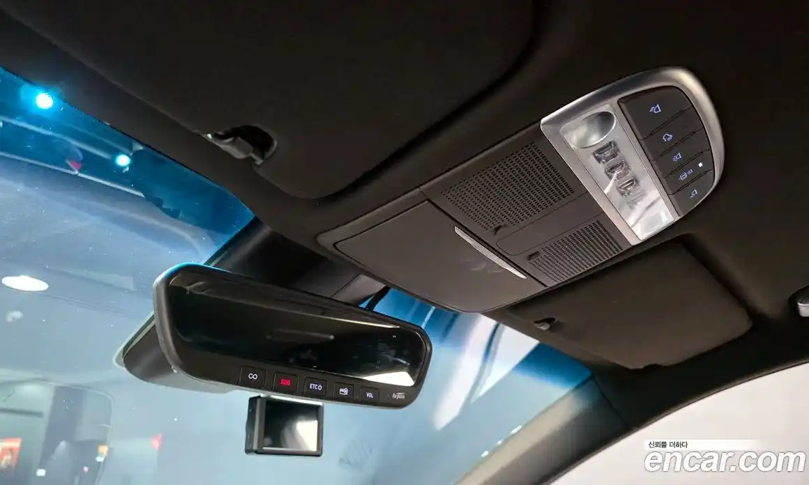 Genesis G90 2019 3.8 гидро в Москве № 1539258, фото 18