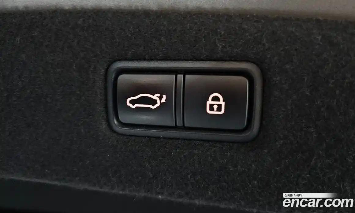 Genesis G90 2019 3.8 гидро в Москве № 1539258, фото 20