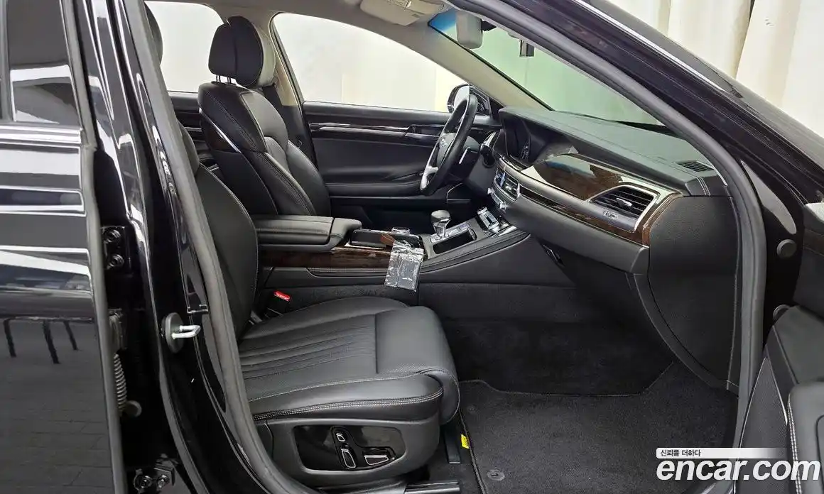 Genesis G90 2021 3.8 гидро в Москве № 1539344, фото 11