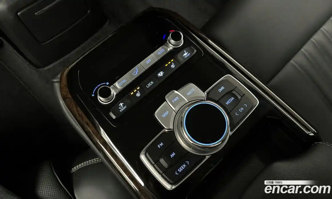 Genesis G90 2021 3.8 гидро в Москве № 1539344, фото 18