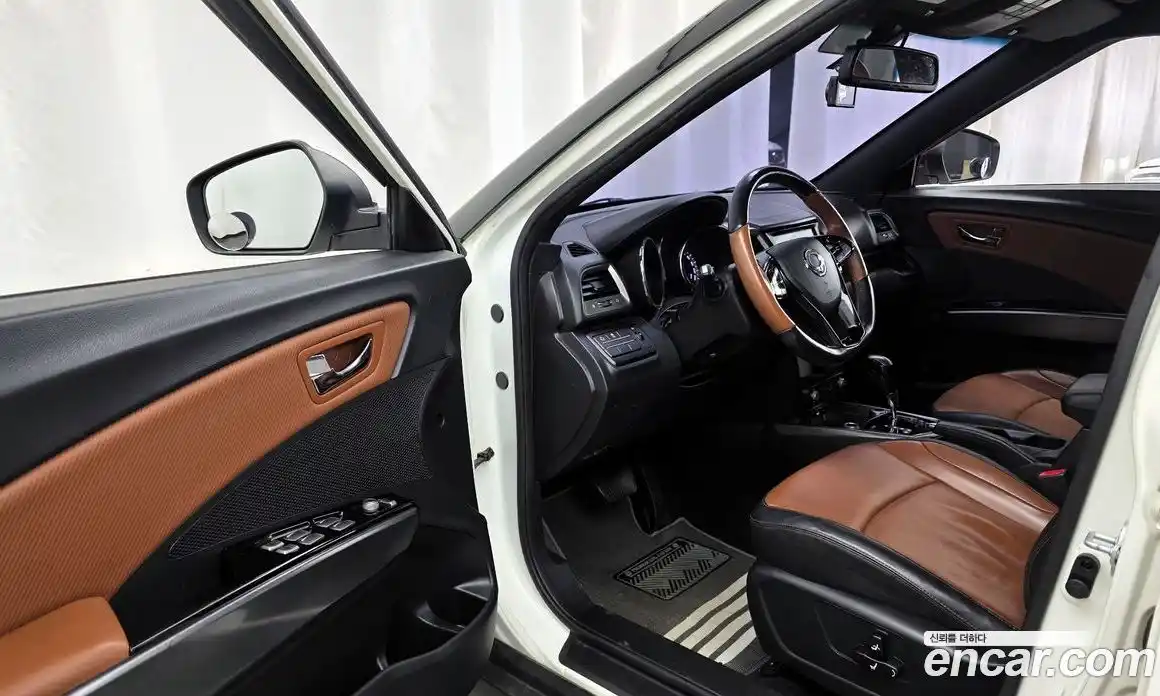 SsangYong TIBOLI 2017 1.6 гидро в Москве, фото 10