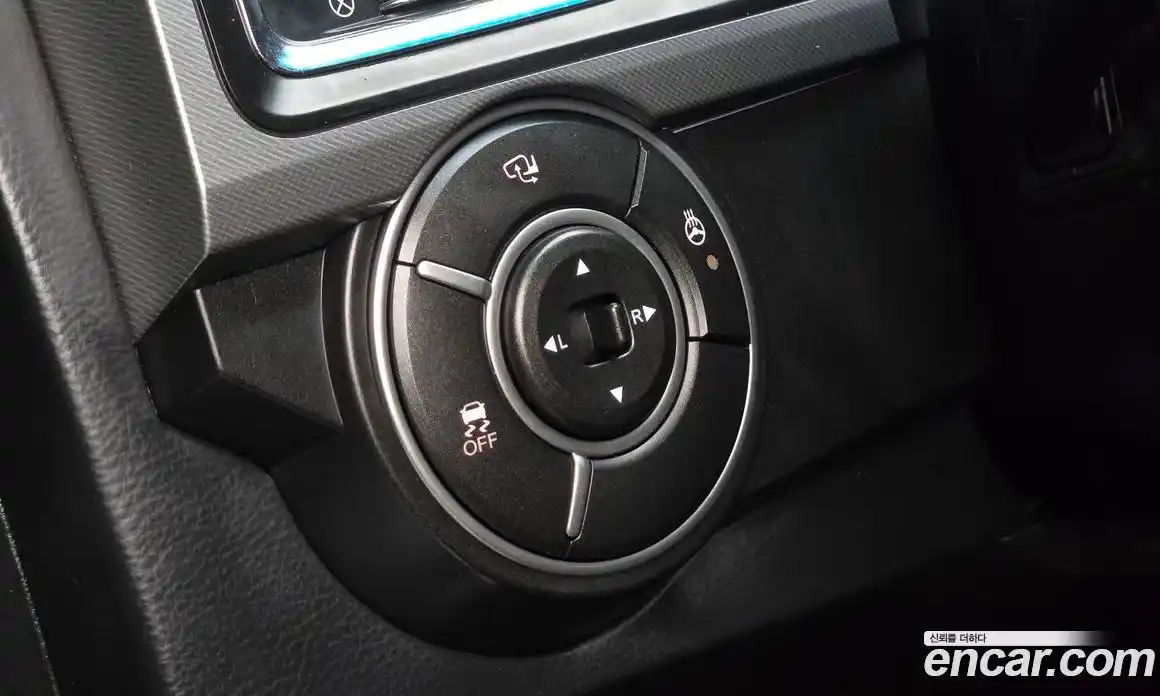 SsangYong Korando 2016 2.0 гидро в Москве № 1540307, фото 15