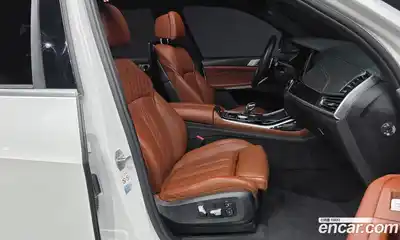 BMW X7 2020 3.0 гидро в Москве № 1541665, миниатюра 11