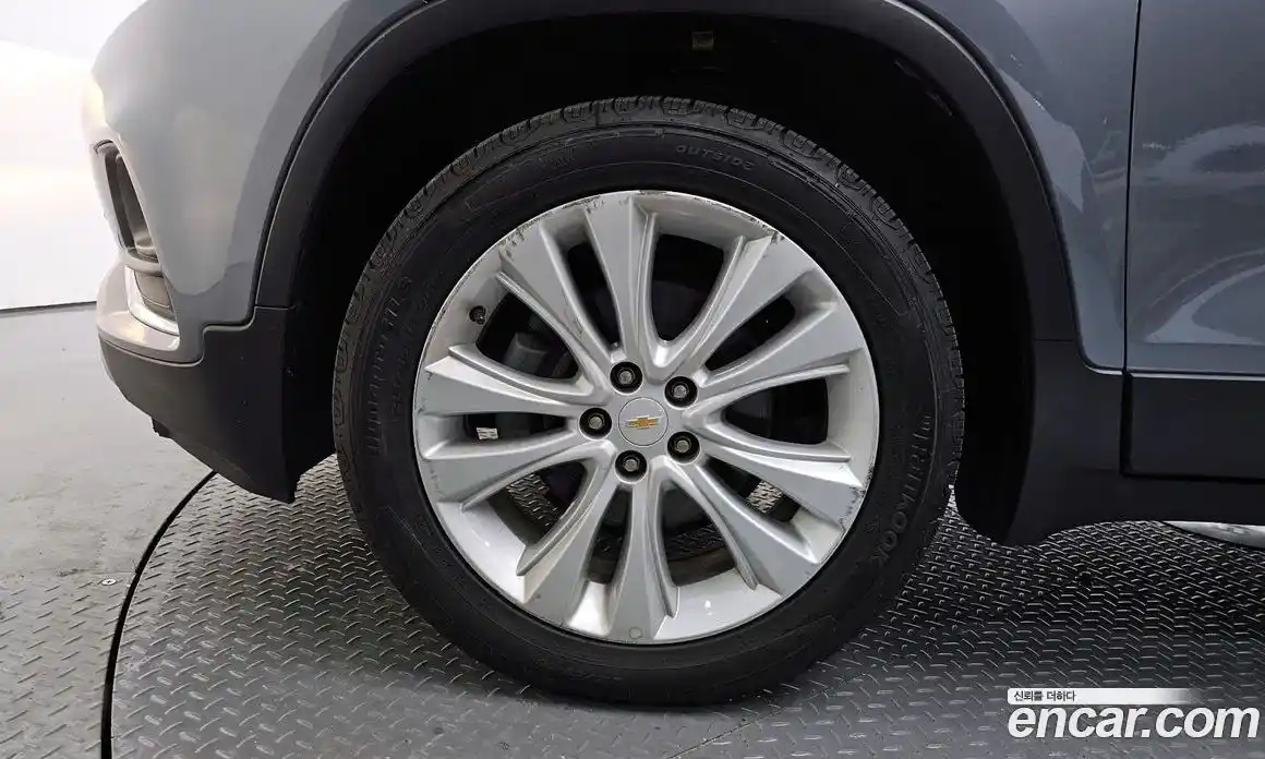 Chevrolet Trax 2018 1.4 гидро в Москве № 1542129, фото 5