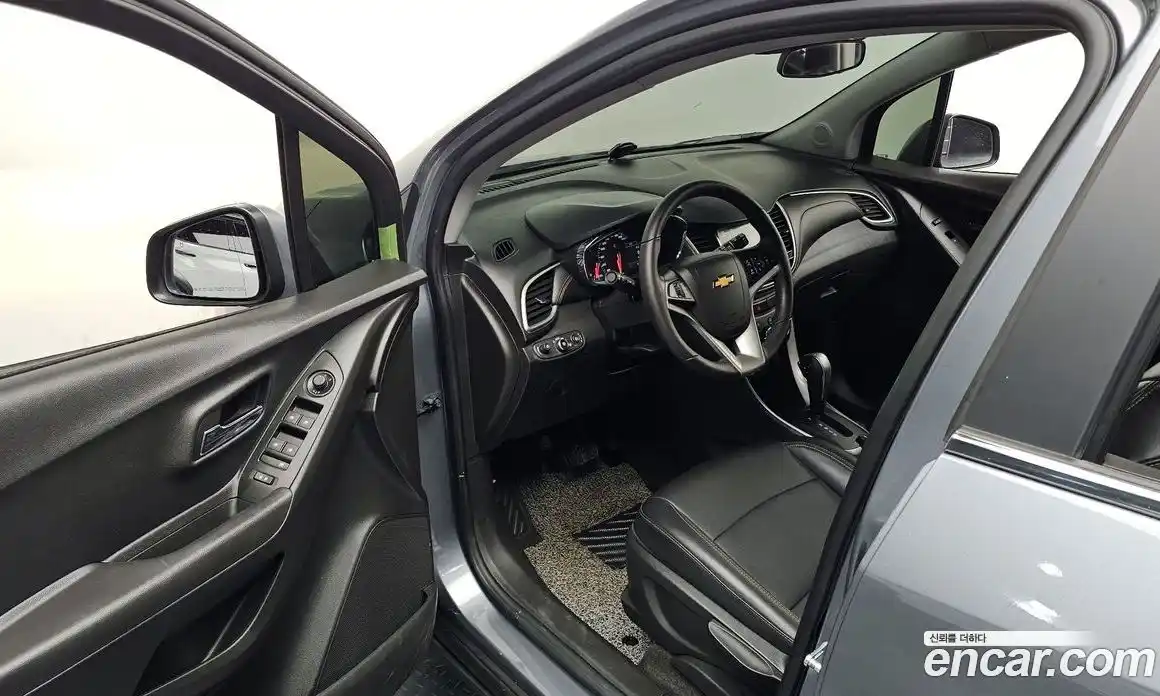 Chevrolet Trax 2018 1.4 гидро в Москве № 1542129, фото 10