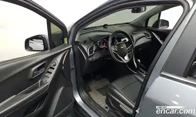 Chevrolet Trax 2018 1.4 гидро в Москве № 1542129, миниатюра 10