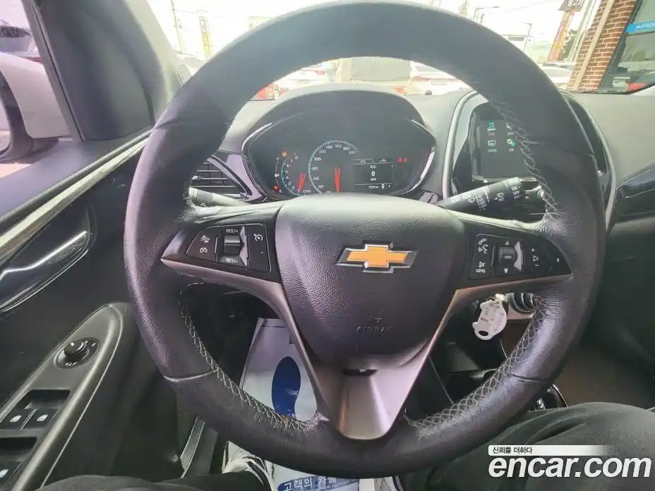 Chevrolet Spark 2015 1.0 гидро в Москве № 1542557, фото 15