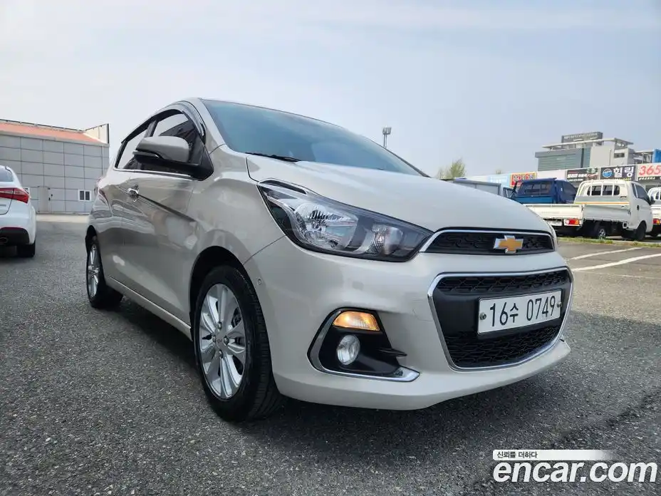 Chevrolet Spark 2015 1.0 гидро в Москве № 1542557, фото 3