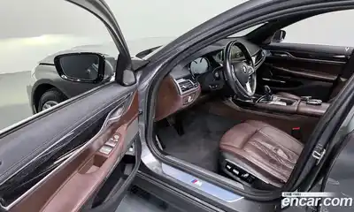 BMW 7-Series 2017 3.0 гидро в Москве № 1544614, миниатюра 10