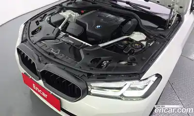 BMW 5-Series 2022 2.0 гидро в Москве № 1544636, миниатюра 6