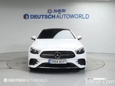 Mercedes-Benz E-Class 2022 2.0 гидро в Москве № 1544868, миниатюра 3