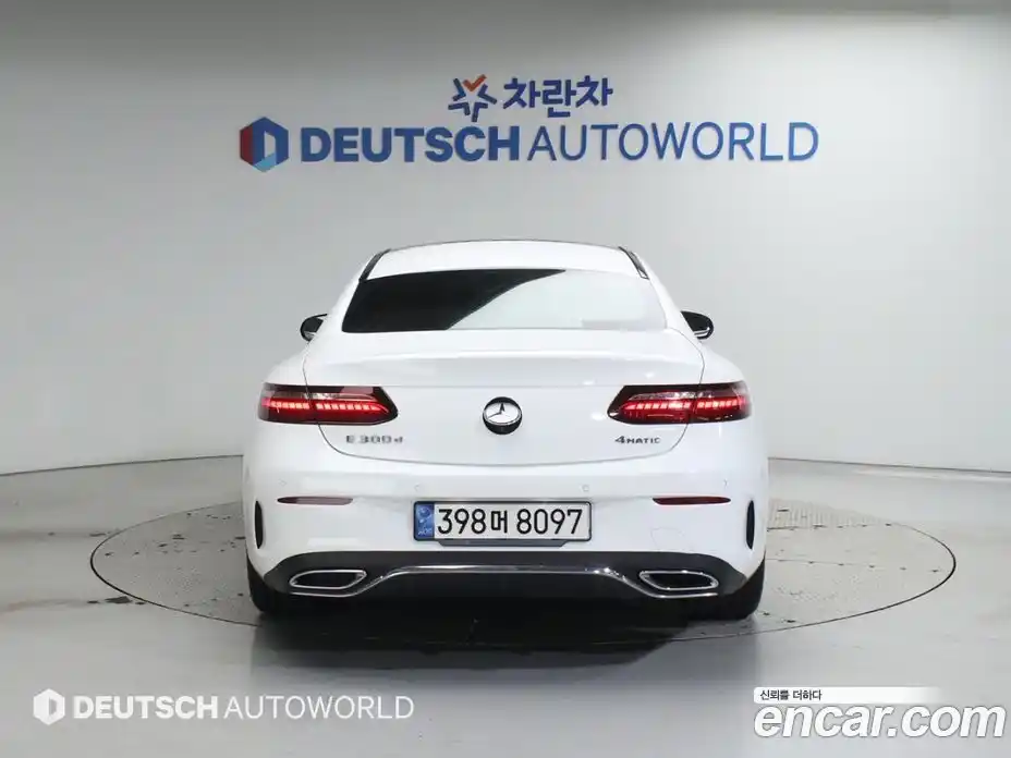 Mercedes-Benz E-Class 2022 2.0 гидро в Москве № 1544868, фото 4