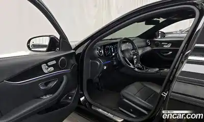 Mercedes-Benz E-Class 2023 2.0 гидро в Москве № 1545128, миниатюра 10