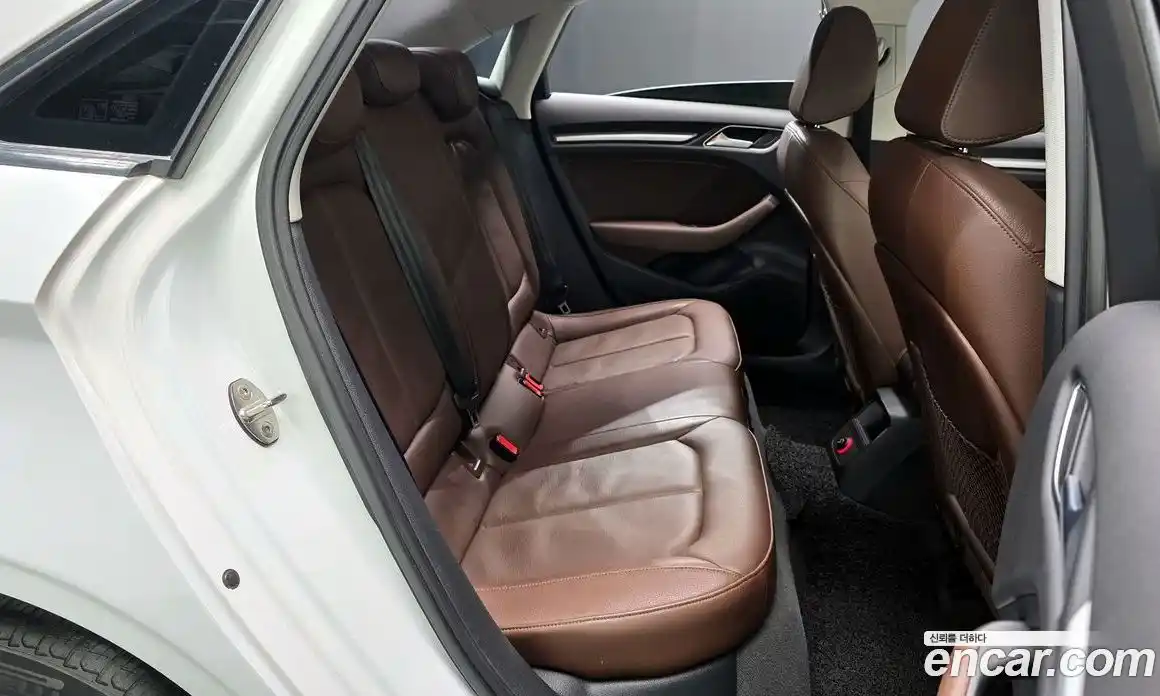 Audi A3 2015 1.6 гидро в Москве № 1546425, фото 11