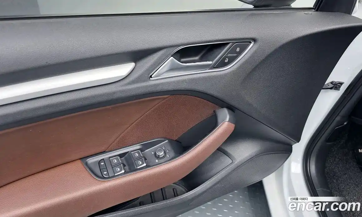 Audi A3 2015 1.6 гидро в Москве № 1546425, фото 17