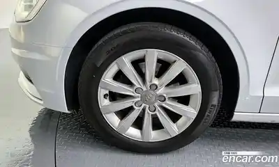Audi A3 2015 1.6 гидро в Москве № 1546425, миниатюра 5