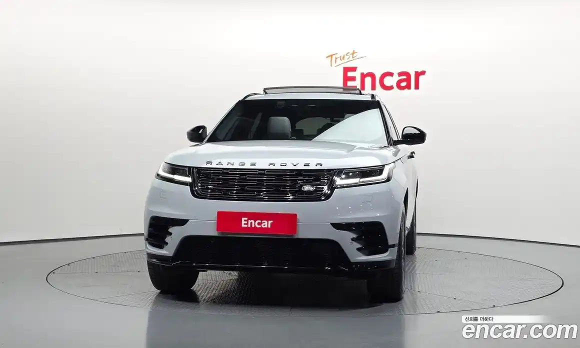 Land Rover Range-Rover Velar 2024 2.0 гидро в Москве № 1547460, фото 3