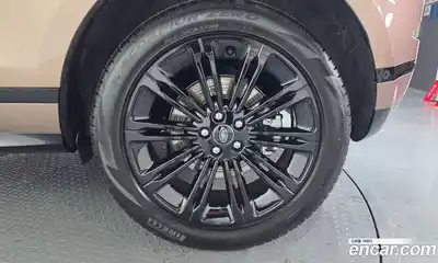 Land Rover Range-Rover Evoque 2025 2.0 гидро в Москве № 1547482, миниатюра 9