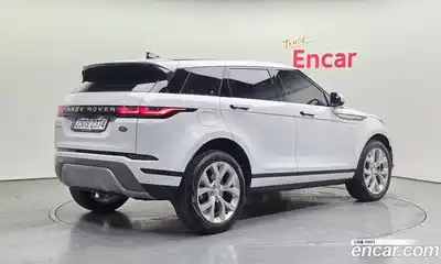 Land Rover Range-Rover Evoque 2023 2.0 гидро в Москве № 1547518, миниатюра 2