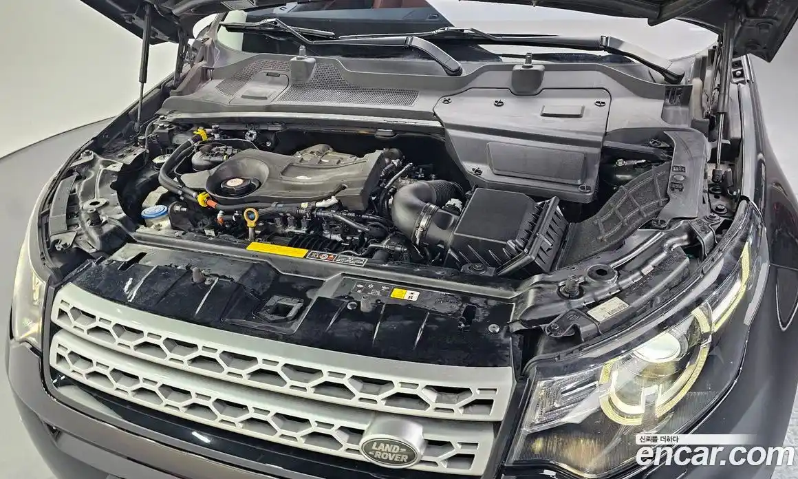 Land Rover Discovery Sport 2016 2.0 гидро в Москве № 1547629, фото 6