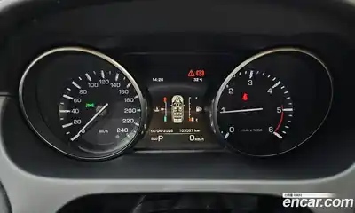Land Rover Discovery Sport 2016 2.0 гидро в Москве № 1547629, миниатюра 8